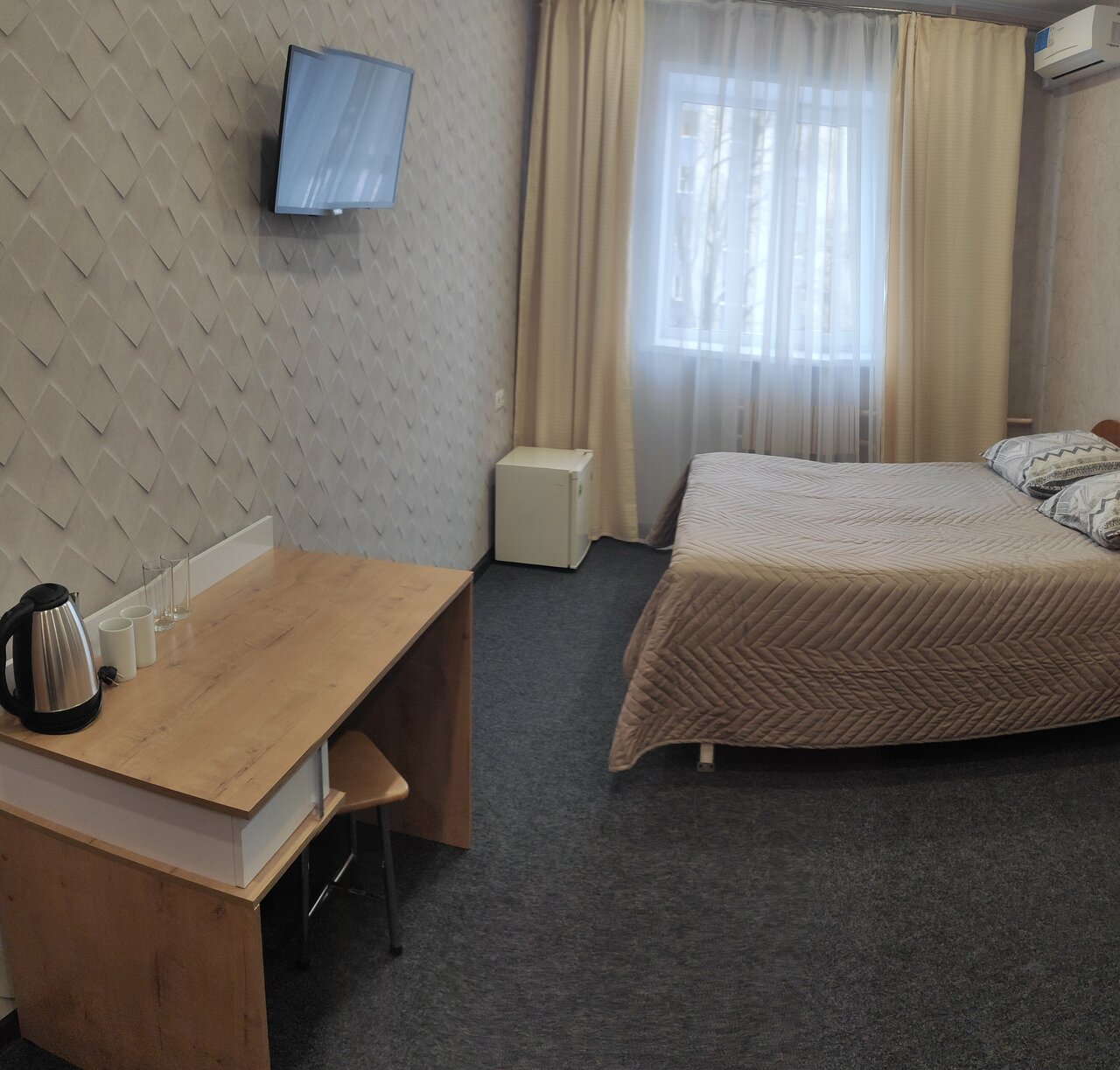 Гостиница Три пескаря Курск