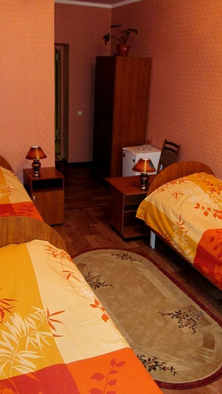 Гостиница Три пескаря Курск-36