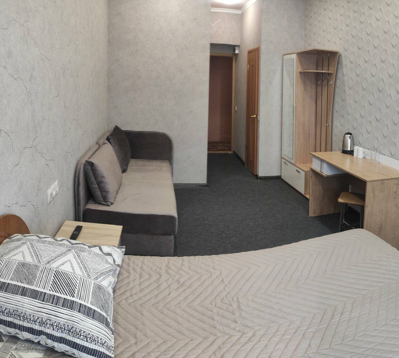 Гостиница Три пескаря Курск-37