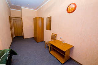 Гостиница Три пескаря Курск-5