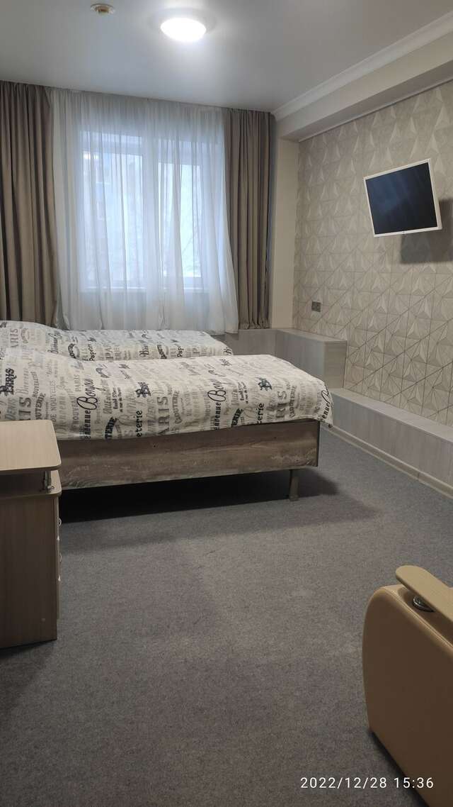 Гостиница Три пескаря Курск-38